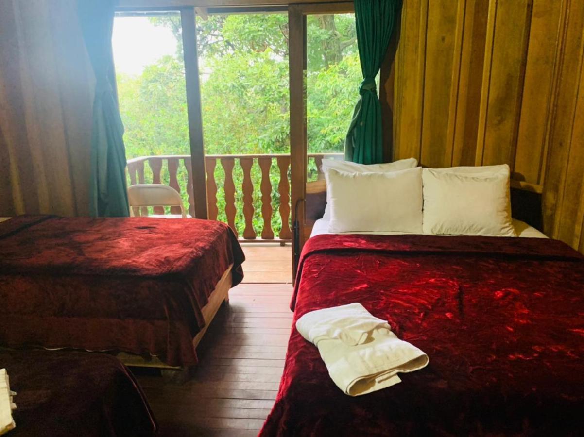 Hotel Quetzal Inn Monteverde ภายนอก รูปภาพ