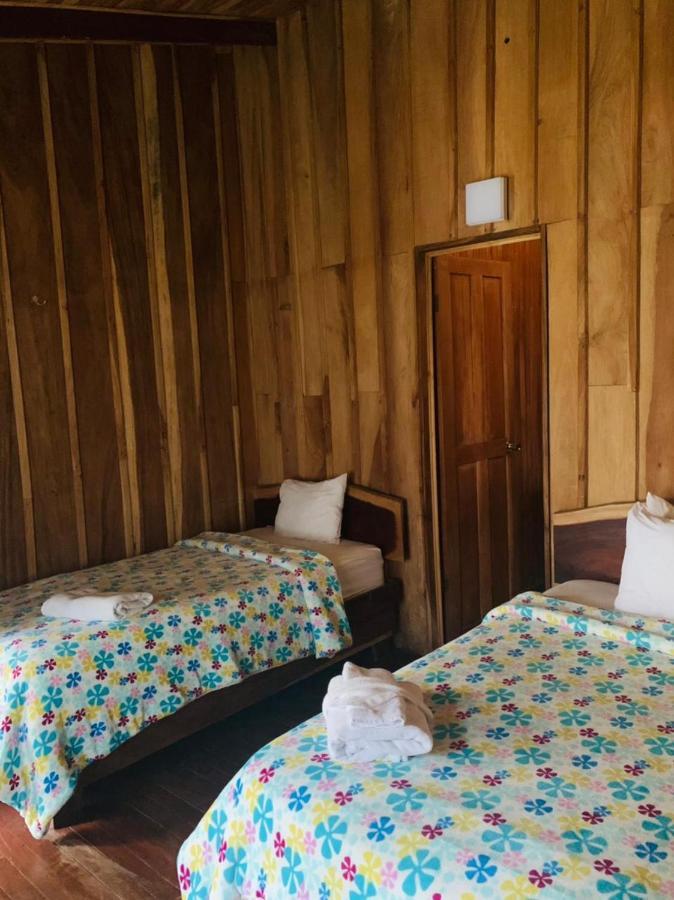 Hotel Quetzal Inn Monteverde ภายนอก รูปภาพ