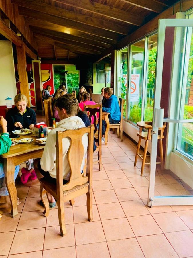 Hotel Quetzal Inn Monteverde ภายนอก รูปภาพ