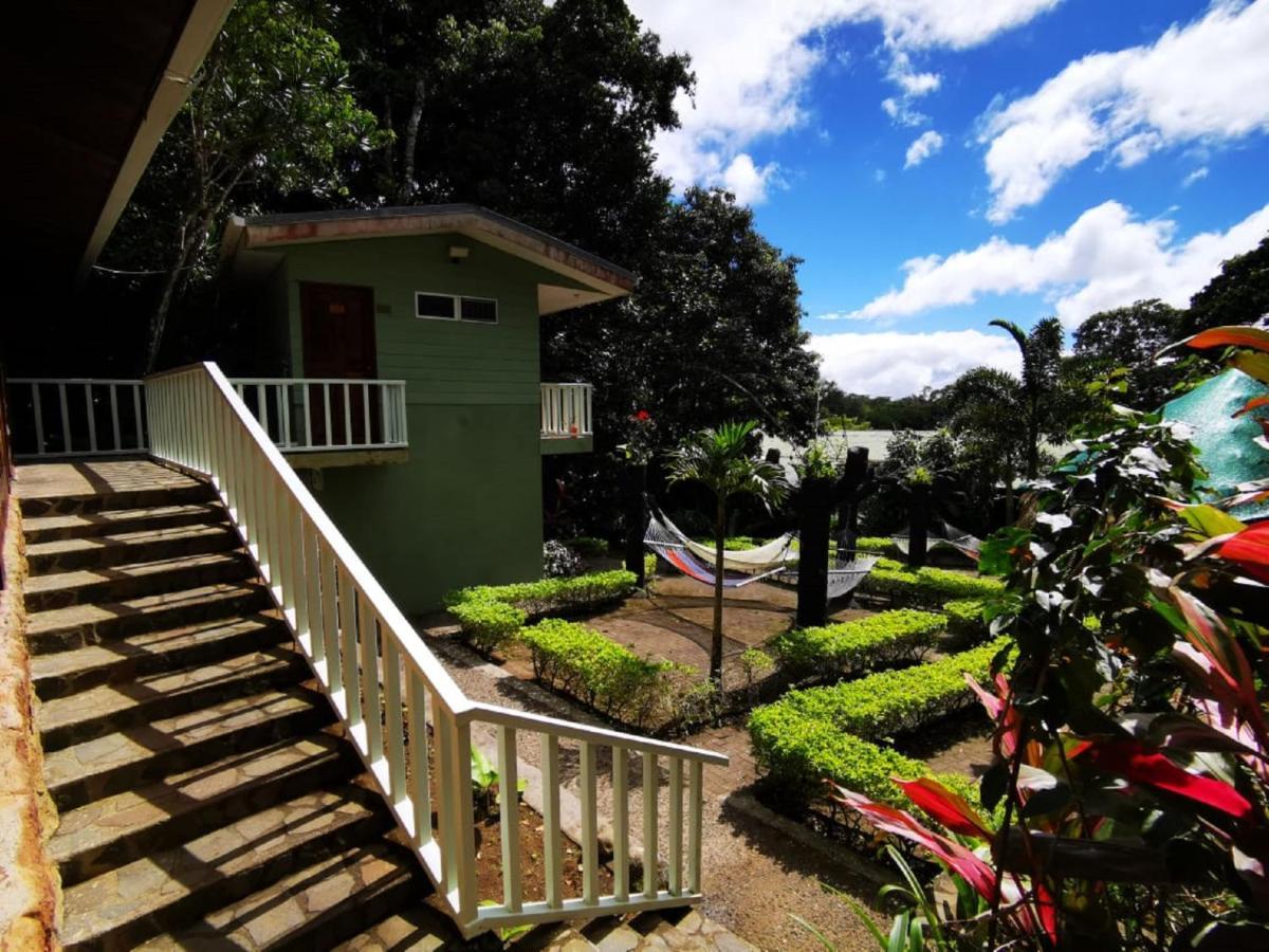Hotel Quetzal Inn Monteverde ภายนอก รูปภาพ